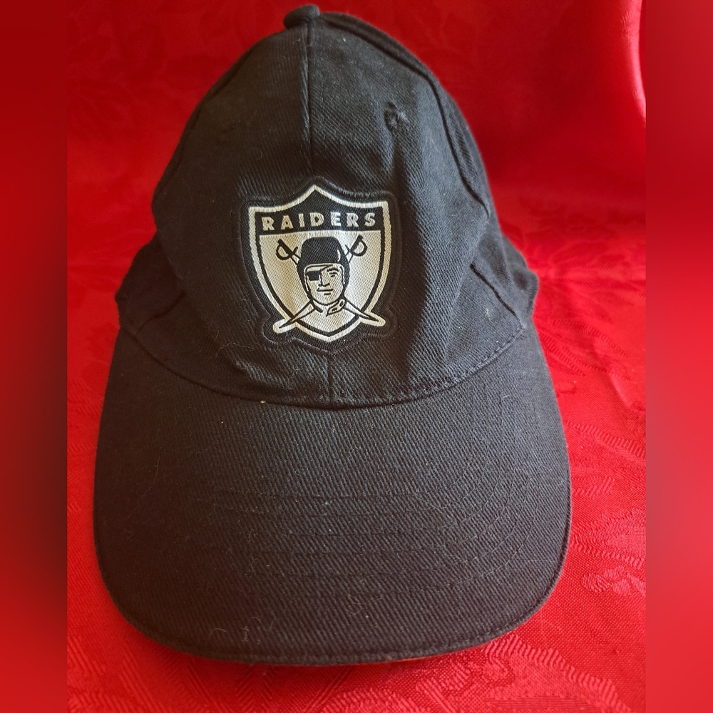Budweiser Black Baseball Cap with White Embroidered Logo